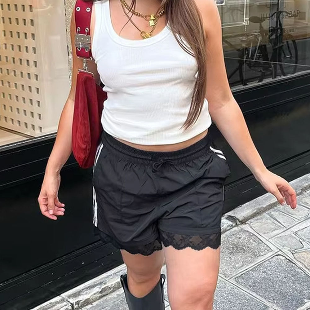 blokette side stripe lace shorts